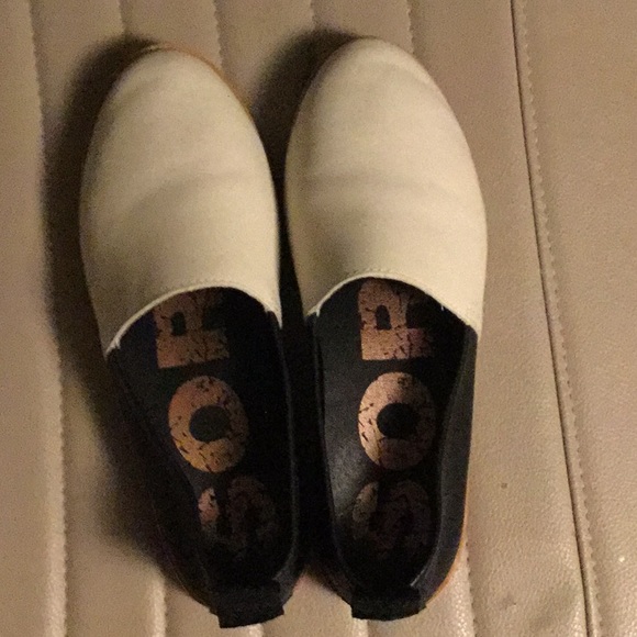 Soren Ella slip on - Picture 1 of 5